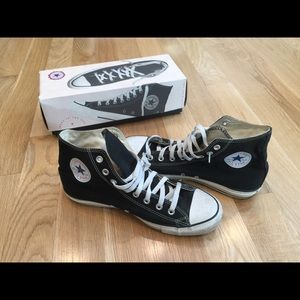 Converse Allstar size 10 classic black canvas